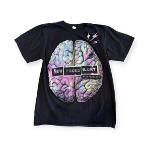 Vintage New Found Glory Radiosurgery Band Graphic Tee